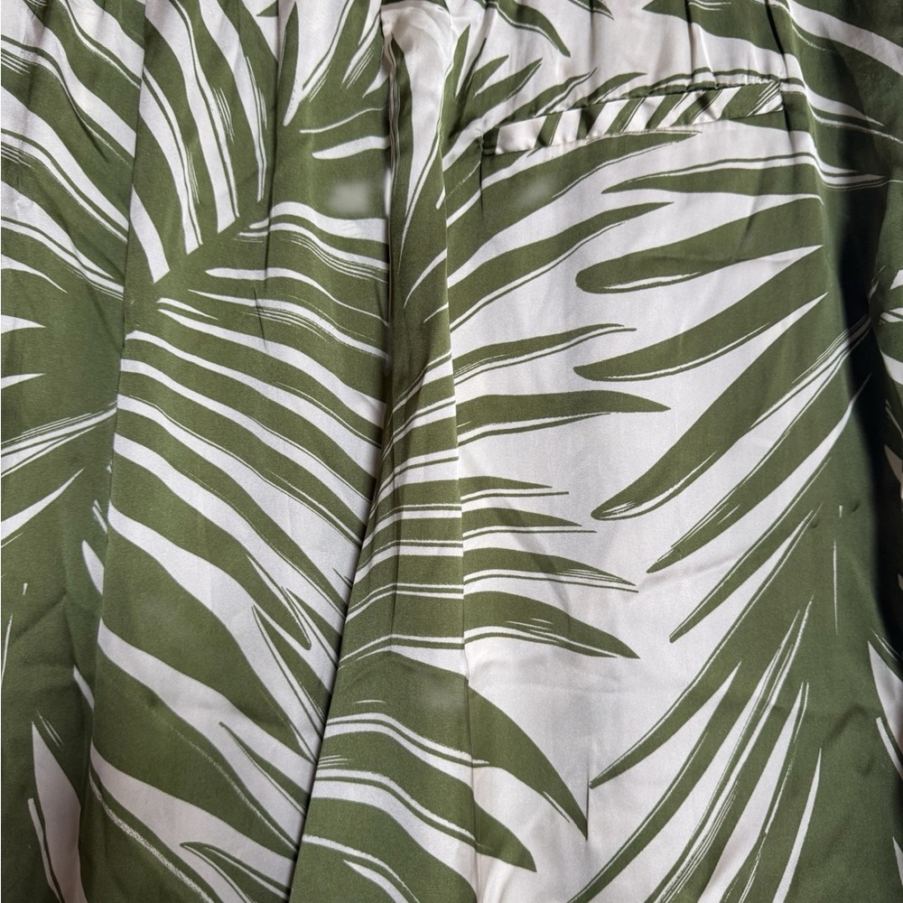 Mahina Palm Leaf Satin Baggy Pants NWT - Picture 3 of 8